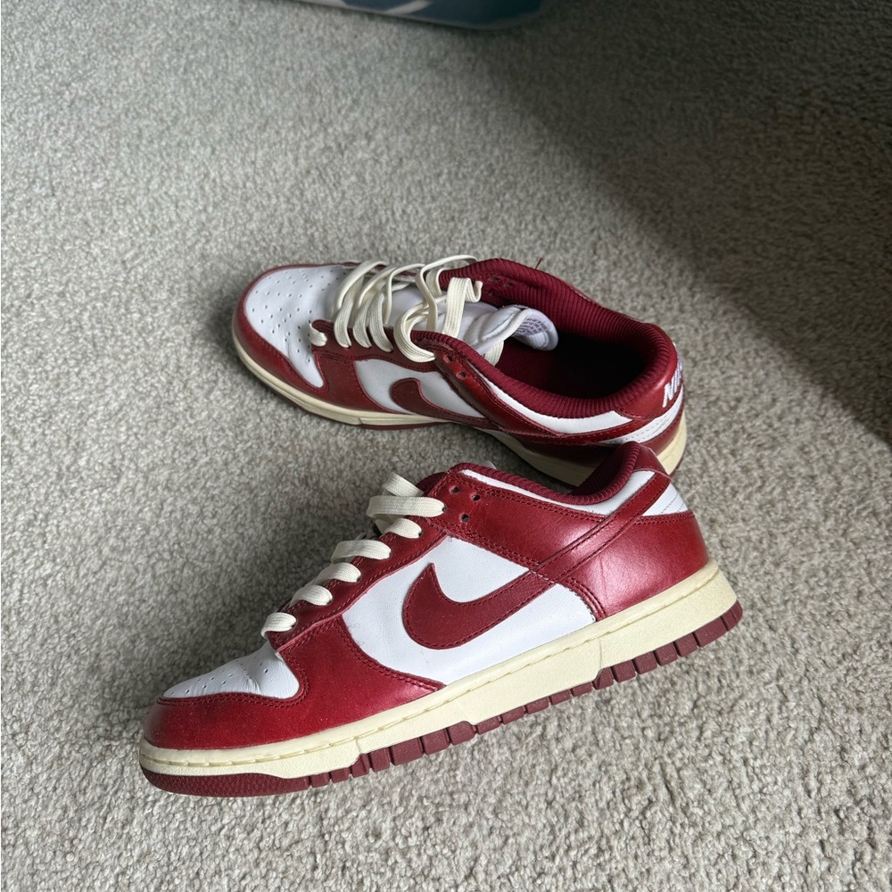 Women’s Nike Dunk Vintage